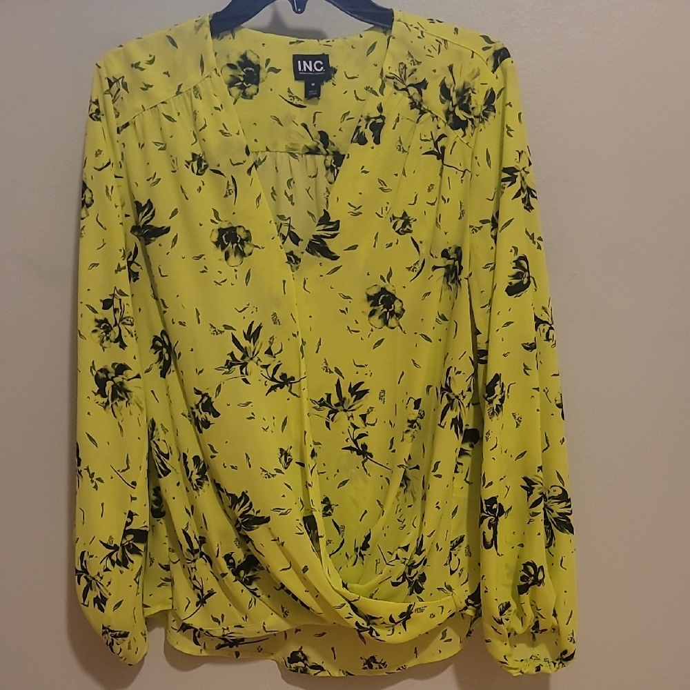 INC International Concepts Women's Yellow and Black Floral Blouse